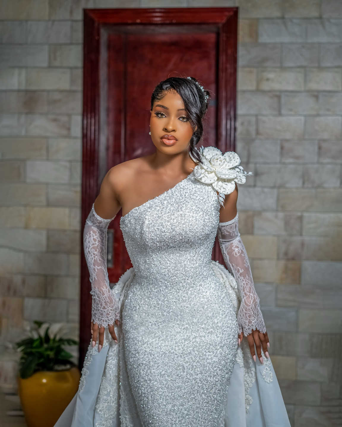 Classic Mermaid Wedding Dress Ball Gowns Beads One Shoulder Shine Sequined Bridal Gowns Train Robe De Vestido Size Customized H252244