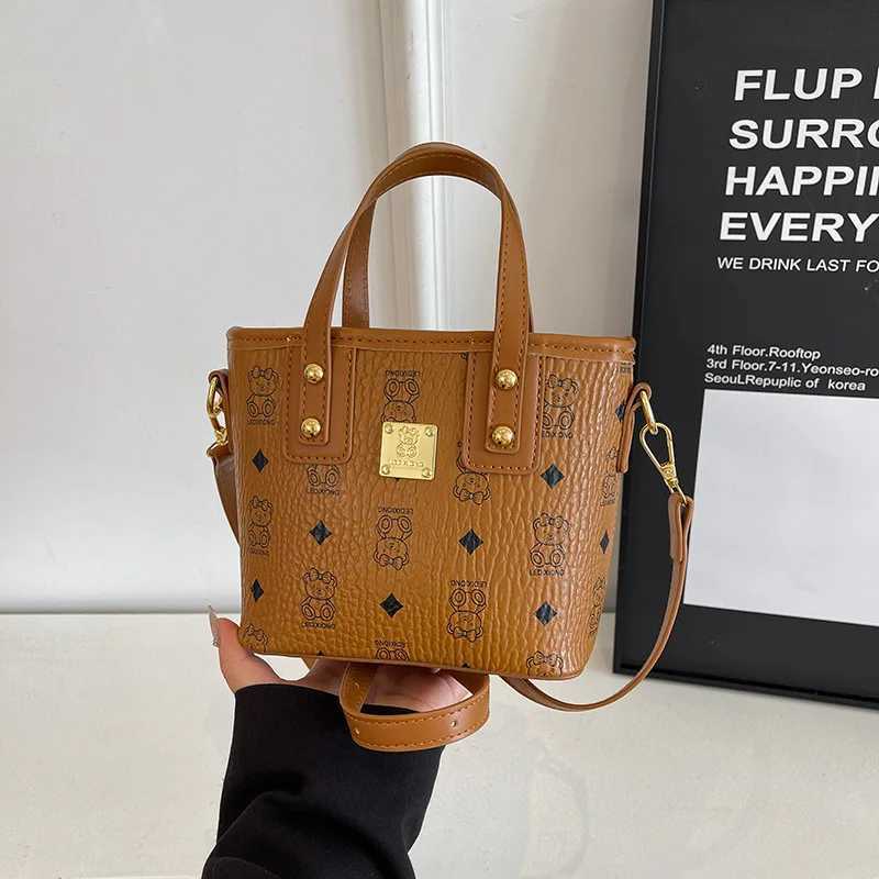 2025 new Womens Tote Bags Design Fashion mini Ladies printed bucket bag crossbody bag outdoor walletXJ250918