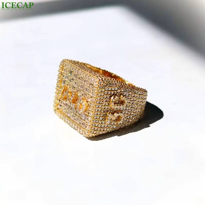 Iced Out Jewelry Hiphop Yellow Gold 925 Sterling Silver VVS Moissanite Baguette Cut Diamond Men Championship Letter Initial Ring