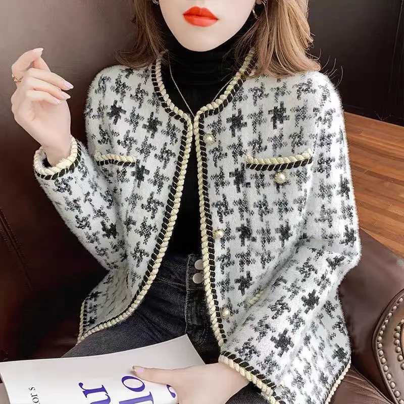 Womens Clothing Elegant Coats Springautumn Long Sleeve Houndstooth Imitation Mink Fur Clothes Lady Oneck Unique Geometric Top Z250918