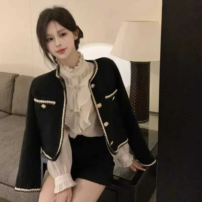 Smvp 2024 Autumn Winter New Elegant Black Coat Women Korean Thicken Warm Single Breasted Blazer Casual Short Outerwear Tops Lady Z250918