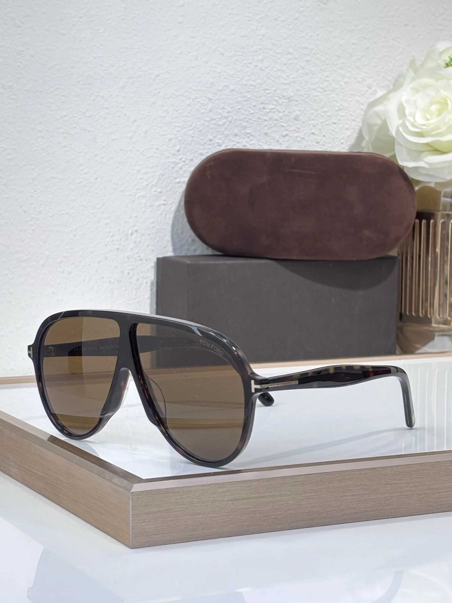 Oblate Irregular TF Series Glasses Horizontal Stretch Unique Protection Lens Wearing Casual Weekend Trip Matching Fashion Items J250919