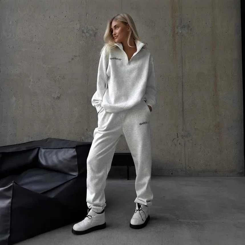 ZipUp StandUp Collar Oversize Pant Sets Casual Embroidered Long Sleeve Sweatshirt Pants Two Piece Set Womens Jogging Tracksuit 250917