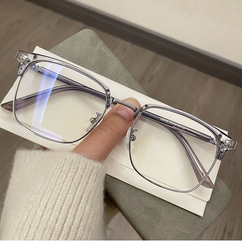 High Definition Prescription Glasses Eye Protecting Glasses Blue Light Womens Retro EyebrowStyle Frames Fashionable HalfFrames for Men Sunglasses Fram