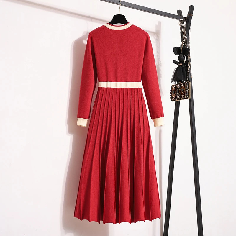 2026 Autumn Winter Women Oneck Long Sleeve Knitted Pleated Aline Dress Christmas Party Red Sweater Long Dresses 250919
