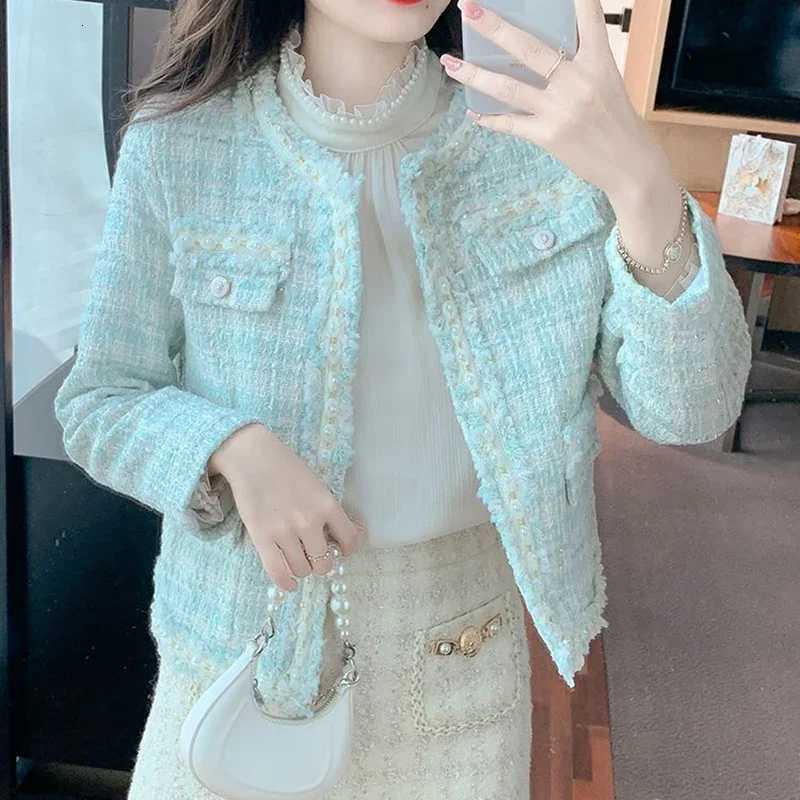 Korean Sweet Tweed Jacket for Women Fashion Pearls Decor Round Neck Dress Coats Woman Long Sleeve Chic Jackets Female Z250918