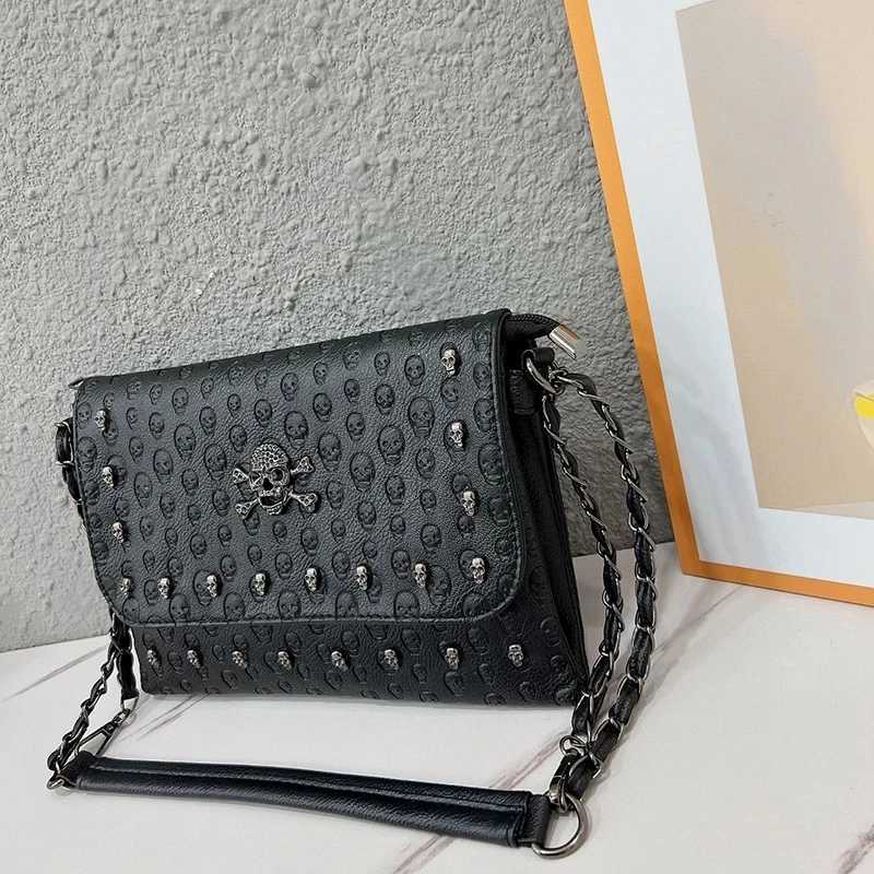 Luxury Famous Brands Designer Women PU Leather Bag Messenger Bags Handbags Female Vintage Gothic Chain Shoulder Bag Z250915