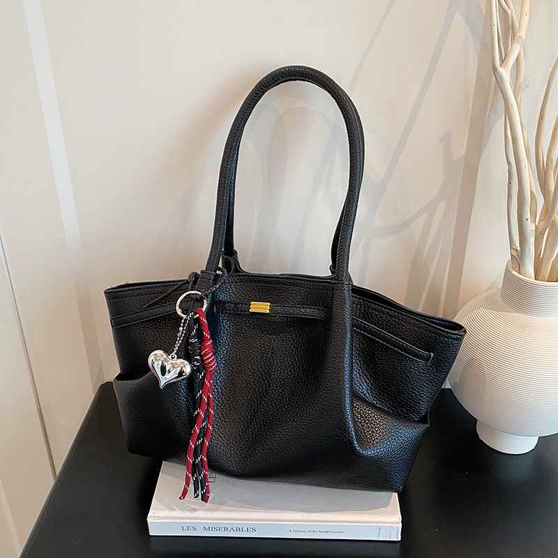 2025 Autumn New Fashionable Leisure Large Capacity Handbag, College Student Crossbody Bag, Daily Commuter, Advanced Elegant Multi functional Women