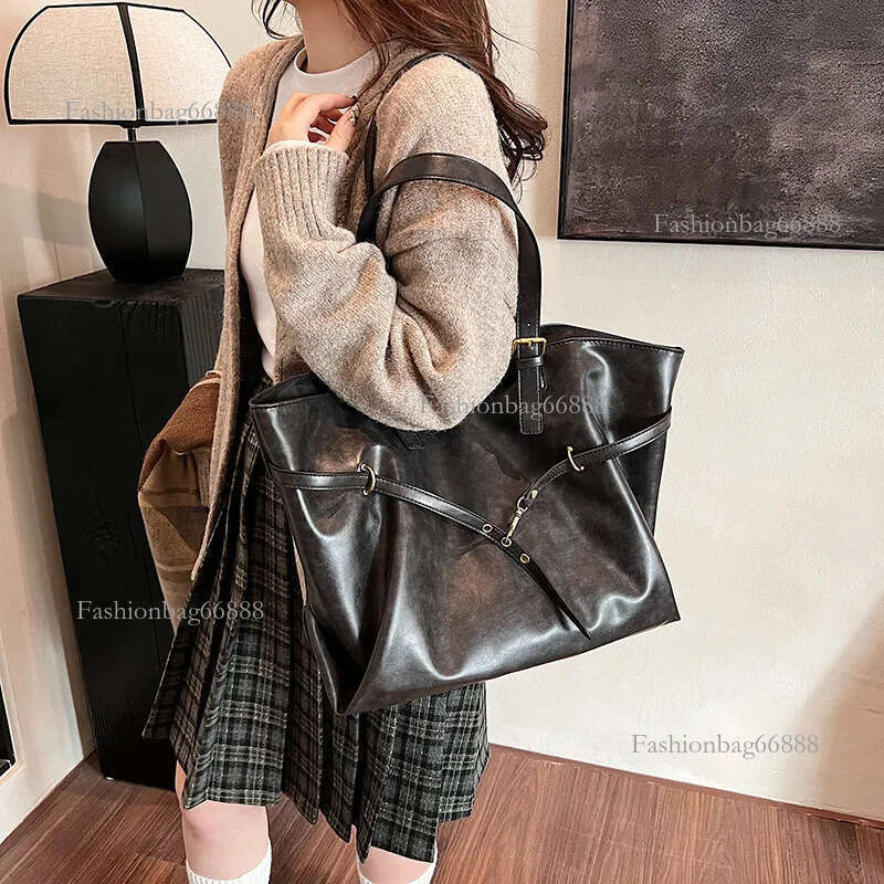 Designer Shoulder Bag High Quality Women's Handbag Leather Elegant Handbag Large Capacity Autumn And Winter Tote Multicolored Bag