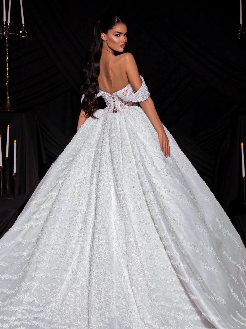 Gorgeous Wedding Dresses Pearls Off Shoulder Bridal Ball Gowns Beading Backless Princess Sweep Train Customized Vestidos De Novia Plus Size