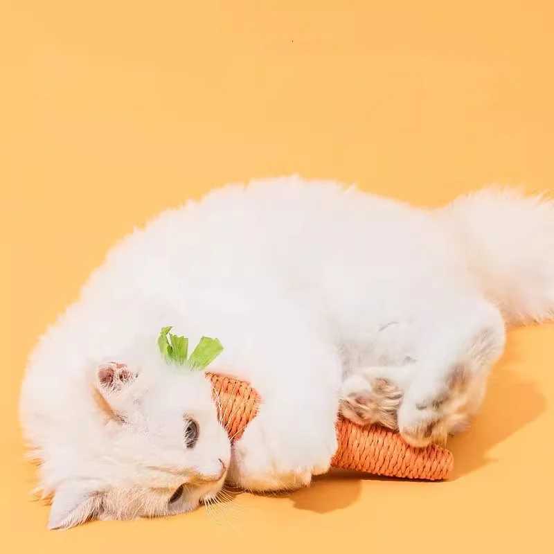 Interactive Cat Toys Sound Carrot Chew Stick for Teething Kittens Anti Bite Scratch Board Pet Training Supply Cuddle Stick X250918