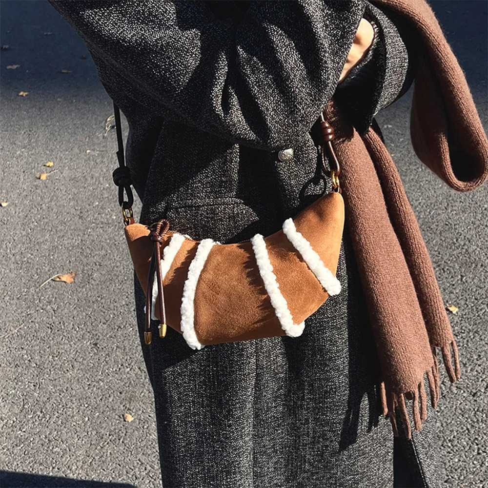 Small and Niche Patchwork Armpit Bag Versatile for Winter Commuting OneShoulder Crossbody Dumpling BagXJ250918