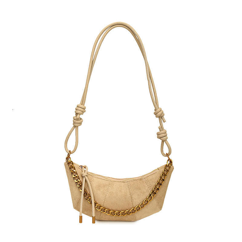 Fashion Designer Bags Large Capacity Commuting Matte Horn Bag for Women New Vintage Chain Handbag Crossbody Dumpling Bag