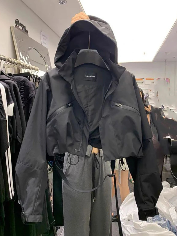 Fashion Short Hooded Jacket Y2k Spring Black Loose Motorcycle Coats Female Street Windbreak Basic Coat 250906