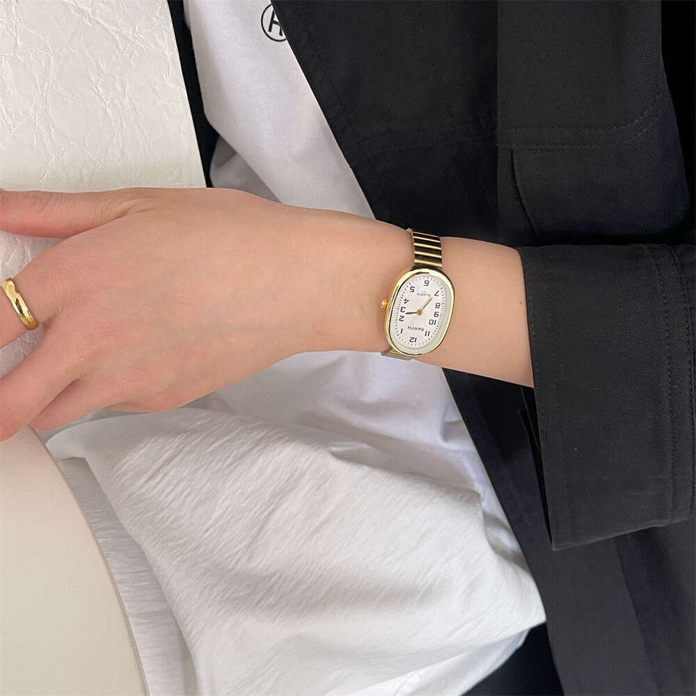 Designer gold Oval Steel Strap Simple Elegant High-Value Light Luxury Women's Watch
