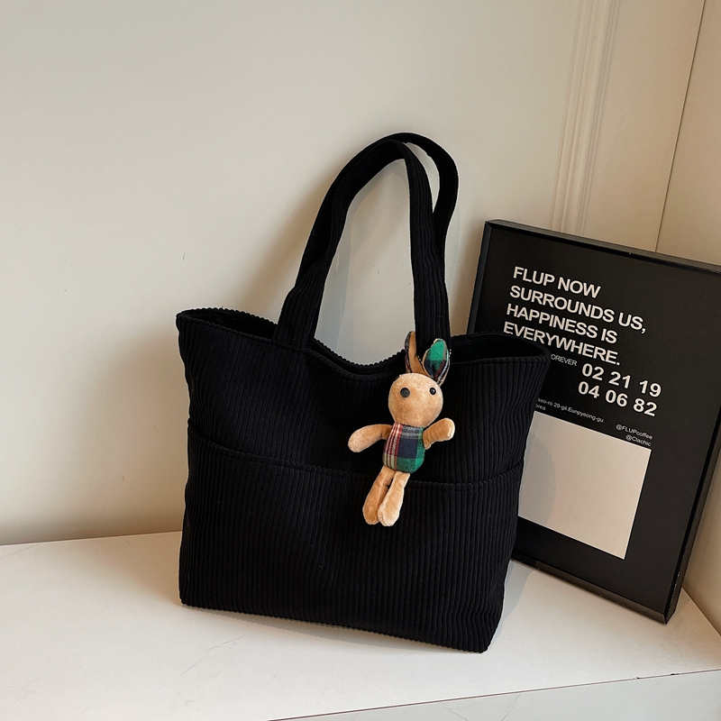 Fashionable and casual large capacity handbag, autumn student classic crossbody bag, simple daily commuting, high-end multifunctional women's han