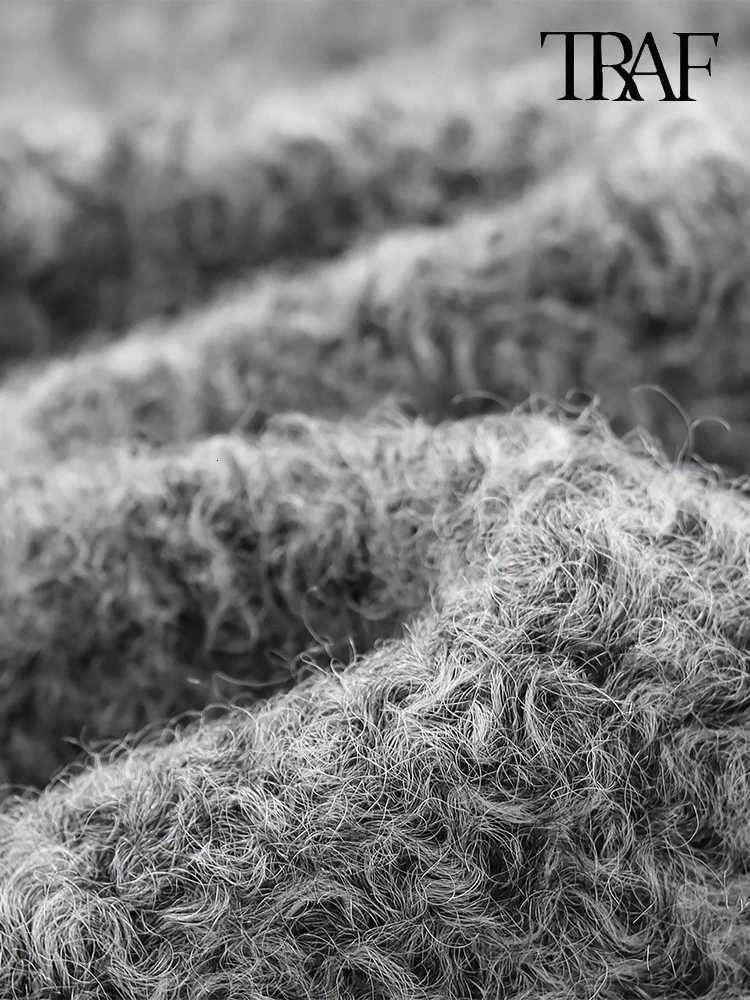 TRAF Womens Fashion 2024 European and American style fall new commuter retro matching longsleeved lapel short jacket Z250918