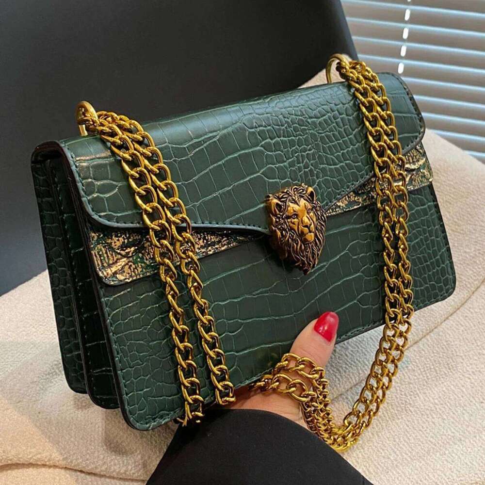 New Fashion Retro Simple Chain Underarm Crocodile Pattern Square Bag, High-Value Trendy Shoulder Bag
