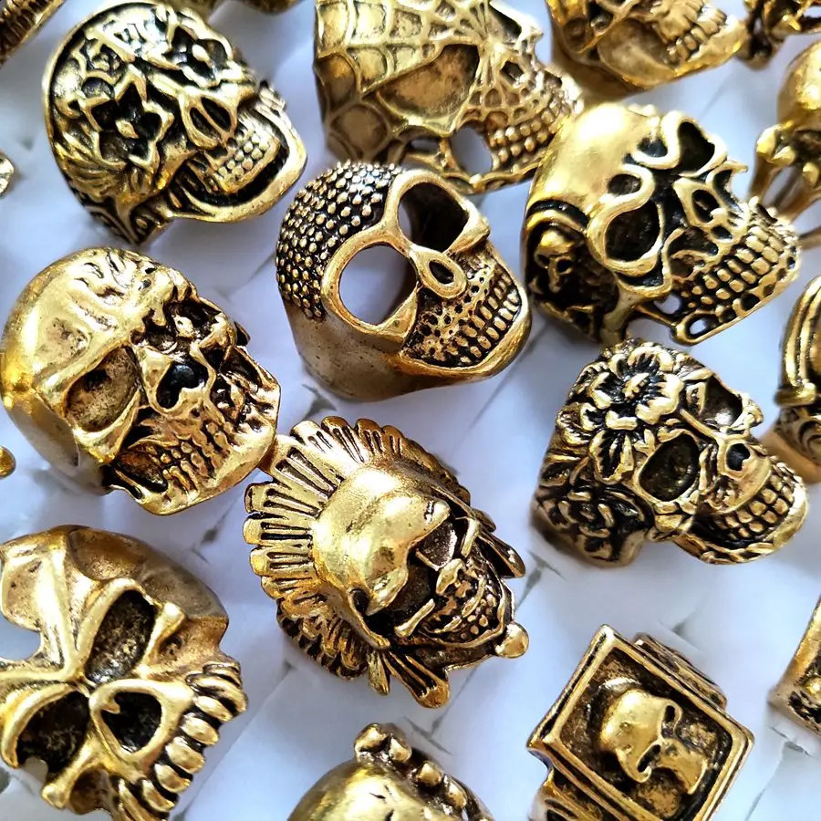 20pcslot Retro Big Head Exaggerated Gothic Skull Men Ring Punk Rocker Male Fashon Skeleton Rings Wholesale Lots 250919