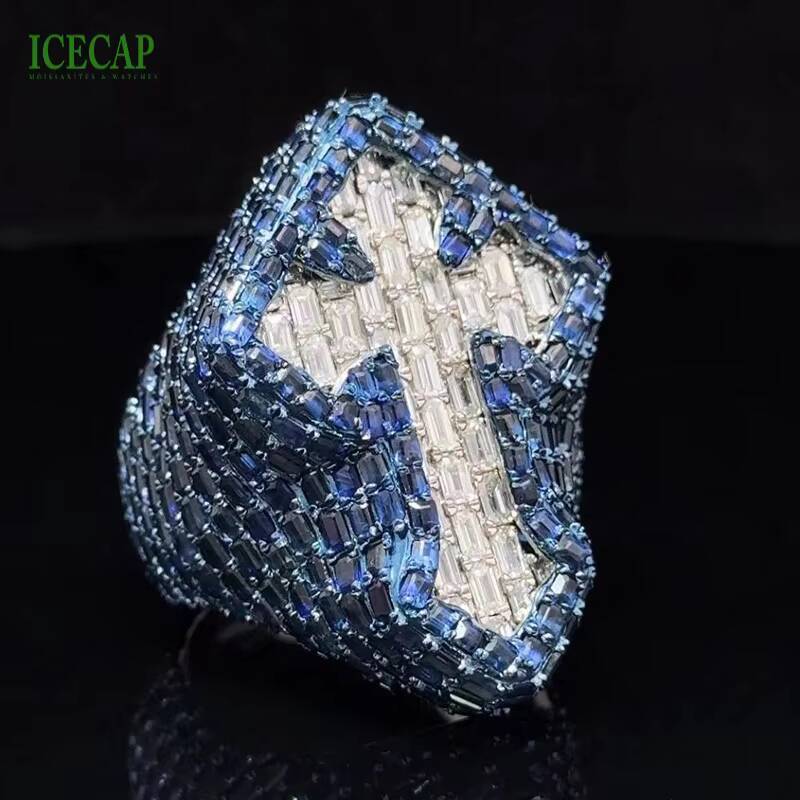 Latest Design 925 Sterling Silver Ring High Quality Handmade Iced Out Moissanite Ring Diamond Engagement Ring for Men and Women