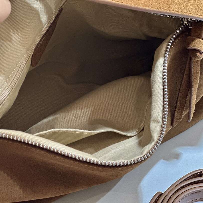 designer bag tote bag Women's Genuine Leather High-End Matte Cowhide Handbag Crossbody Clutch Soft Suede Bag New Model