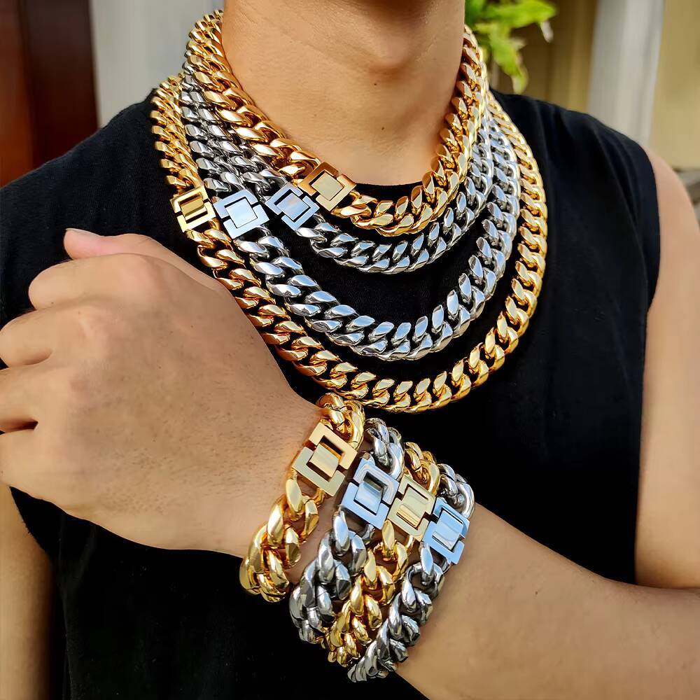 NUOYA Chunky Cuban Chain Necklace 18K Gold Plated Miami Cuban Chain Choker 16mm Width Stainless Steel Chain Necklace for Men