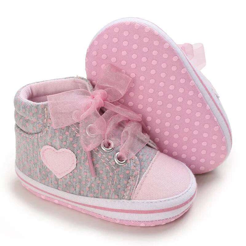 Best-selling Newborn Infant Wearable Toddler Girls Canvas Heart Bow Tie Baby Lace Casual Shoes Anti-slip Soft Cotton