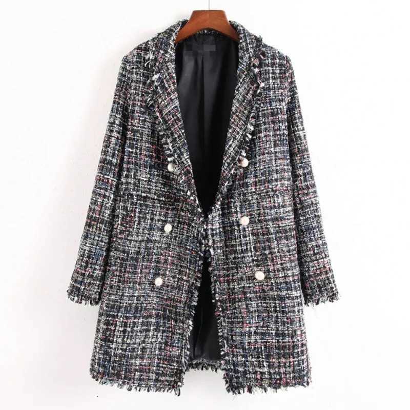 Womens pearl button tassel tweed jacket 2024 new spring and autumn season small fragrance style mid length top Z250918