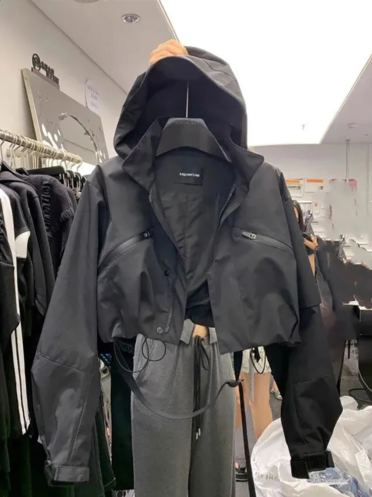 Fashion Short Hooded Jacket Y2k Spring Black Loose Motorcycle Coats Female Street Windbreak Basic Coat 250906