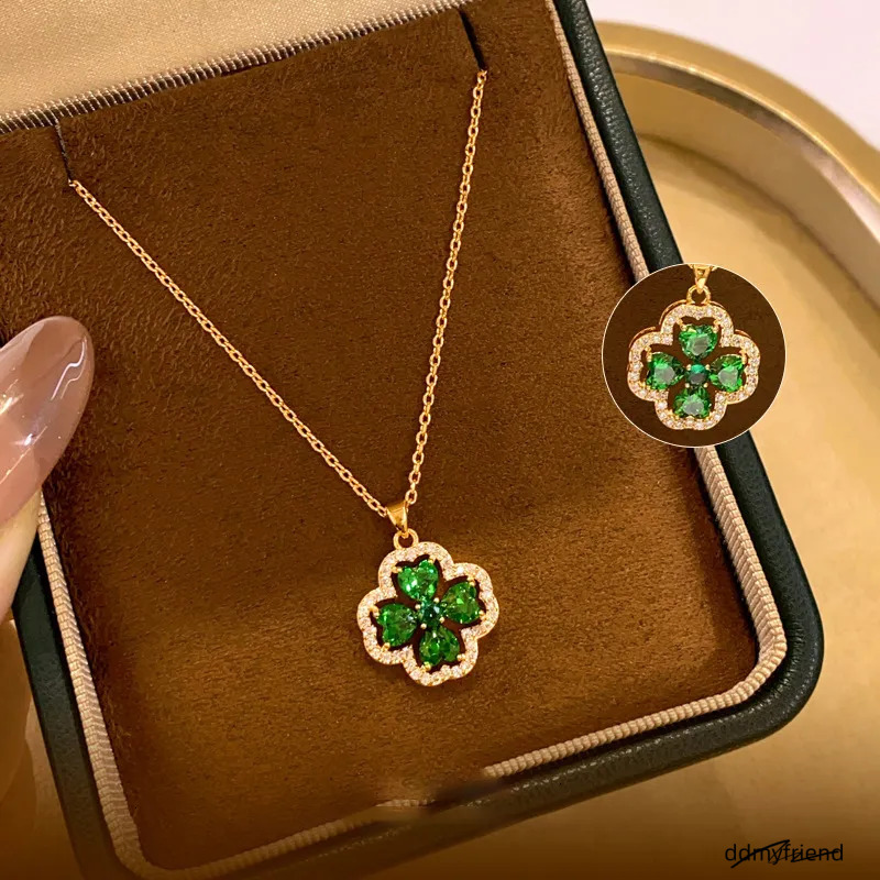 Real Gold Plated Zircon Flower Pendant Necklace French Court Style Clavicle Chain Light High-End Sense Jewelry For Women ddmyfriend