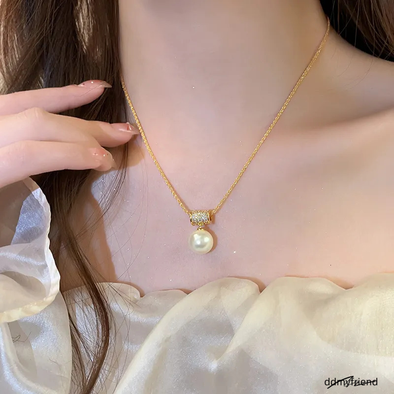 Golden Slim Waist Full Dia Pearl Necklace For Women 2025 Highend Light Niche Sweater Chain Jewelry 250728 ddmyfriend