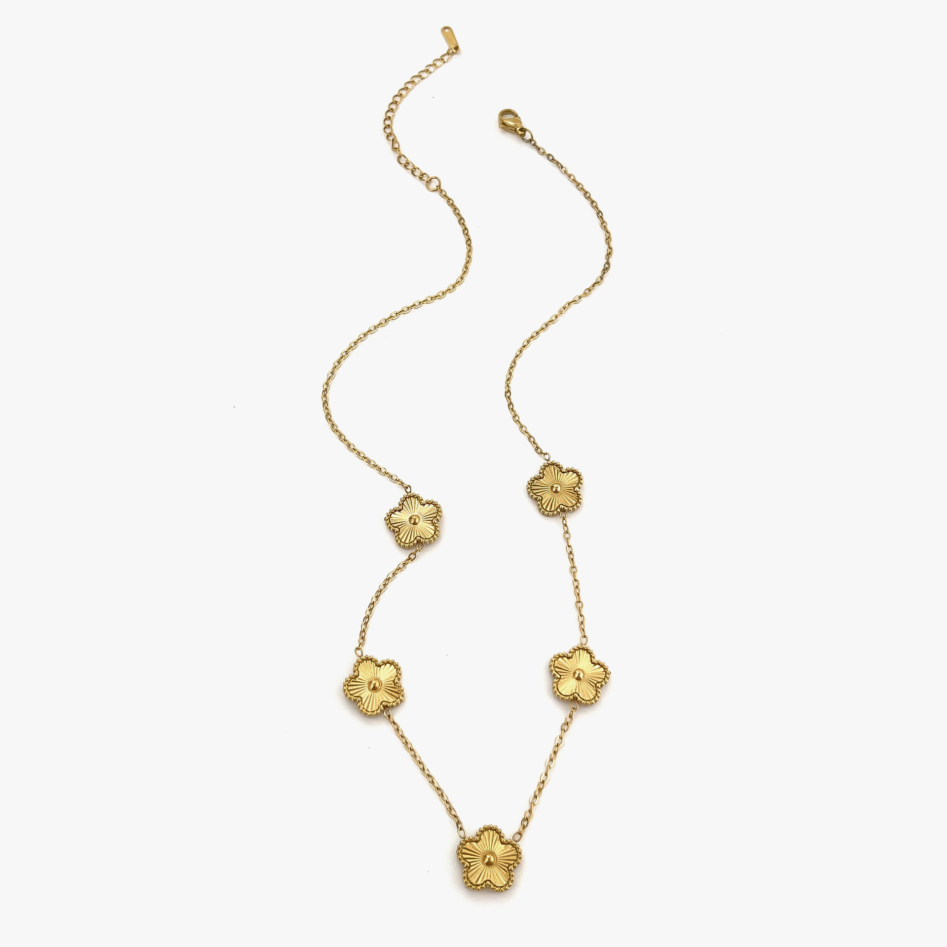 Fashionable Titanium Steel Five-leaf Flower 13mm Necklace Titanium Steel Five-leaf Clover Necklace Waterproof And Non-disappearing Versatile Women