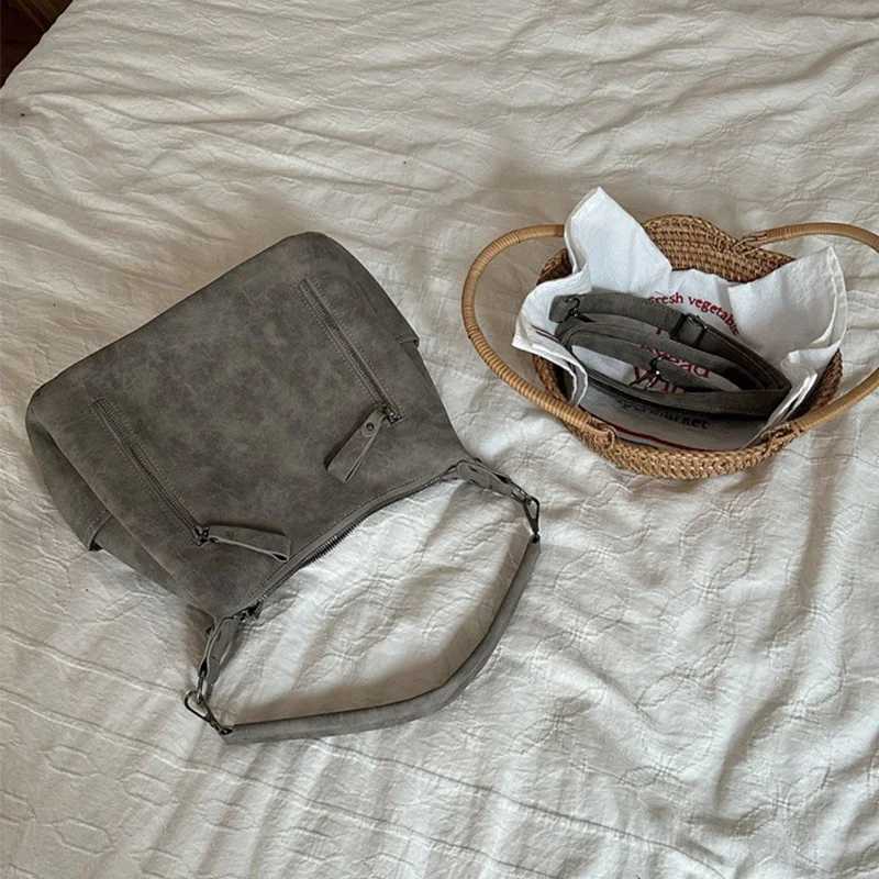 Designer Suede Leather Female Side Bags Retro Shoulder Bag for Women Handbag Casual Ladies Hand Bags Large Capacity Tote Bag Sac Z250915