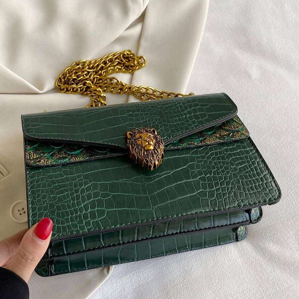 New Fashion Retro Simple Chain Underarm Crocodile Pattern Square Bag, High-Value Trendy Shoulder Bag