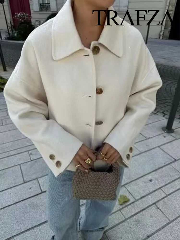 TRAFZA Autumn Women Solid SingleBreasted Lapel Pocket Decorate Loose Jacket Woman Elegant Long Sleeves Casual Slim Short Coat Z250918