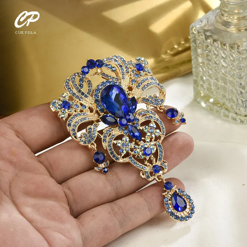 Creative Crown Brooch Highend Alloy Womens Corsage Colorful Rhinestone and Water Drop Jewelry 250919