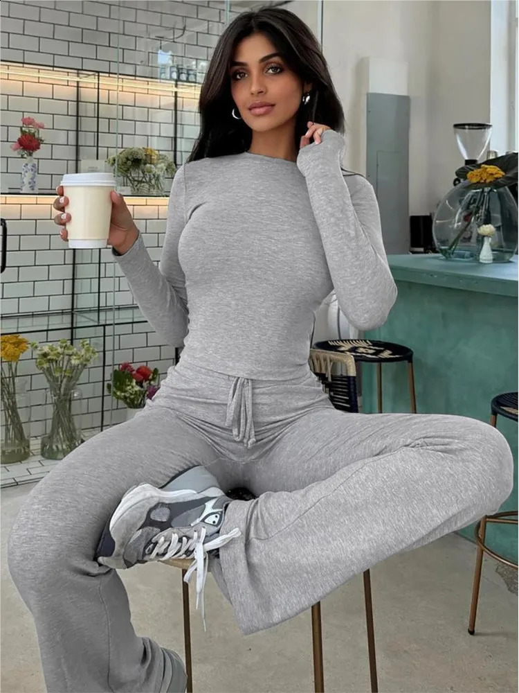 2025 Womens Casual 2 Piece Pants Set Long Sleeves Bodycon Crop Top And Drawstring Flare Pants Matching Set Streetwear Autumn 250917