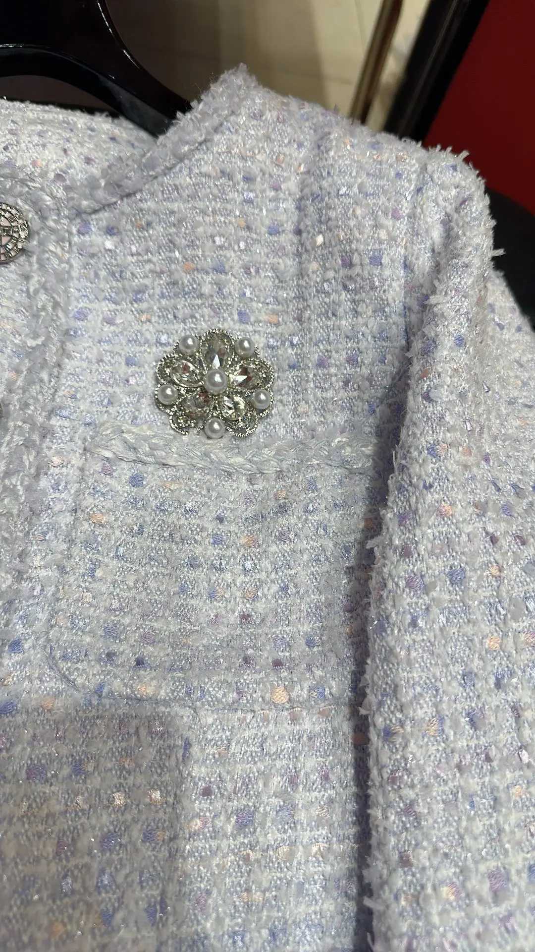 Jackets Women Spring Autumn Tweed Oneck Single Breasted Pearls Brooch Knitted Coat Vintage Elegant Sweet Slim Female Clothes Z250918