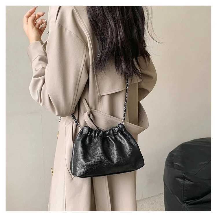Women Shoulder Bucket Bags Small PU Leather Design Crossbody Bagfor Ladies New Fashion Y2k Brand Female Handbags and PursesXJ250918