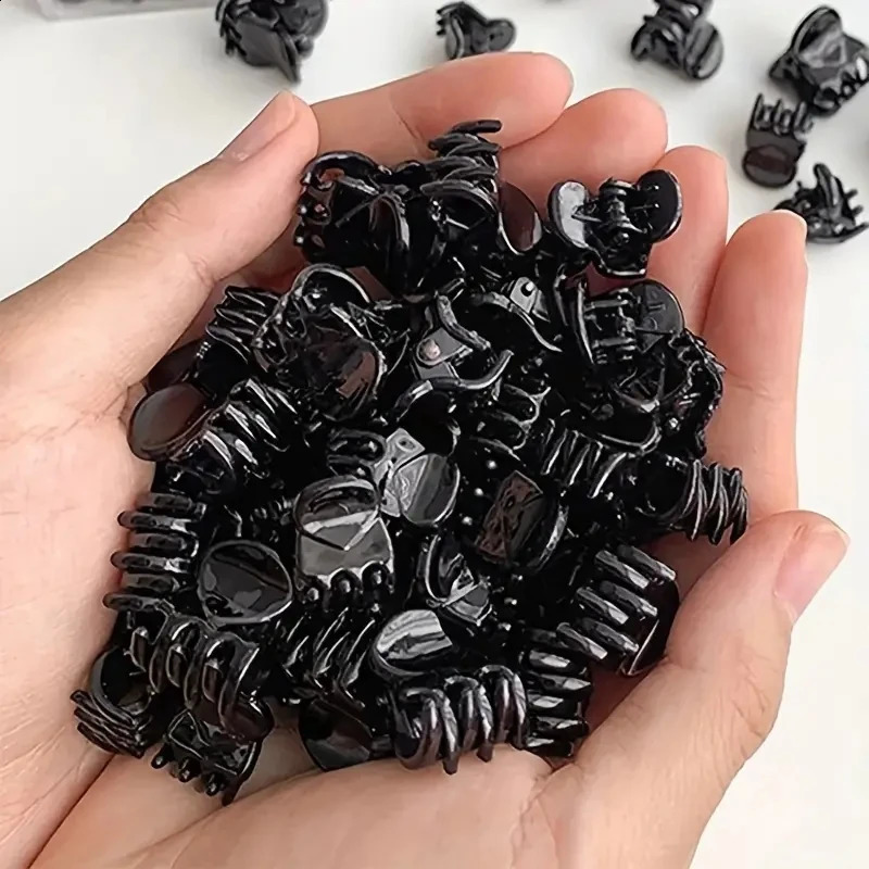 Mini Hair Claw Clips for Women Girls Korean Simple Small Black Transparent Plastic Clips Hairpin Kids Hair Styling Accessories 250918