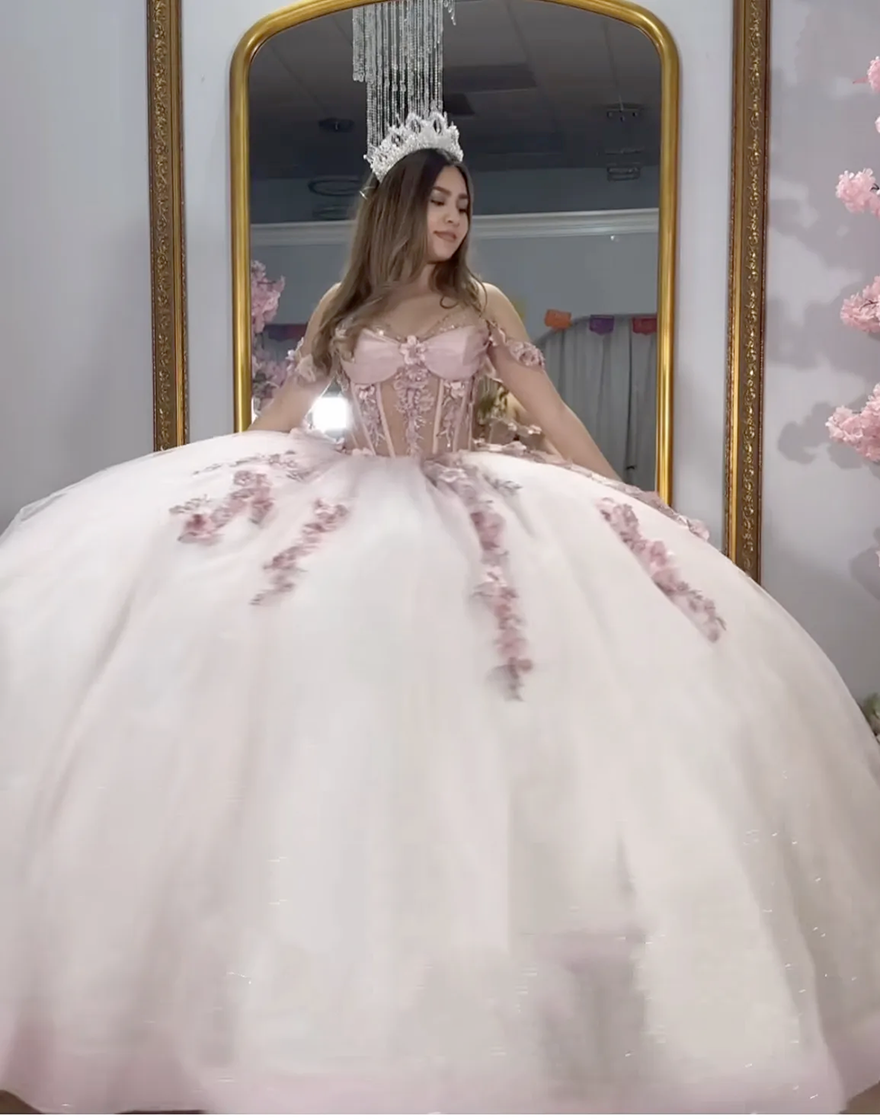 3D Floral Appliques Princess Quinceanera Dresses Pearls Crystals Beaded Off Shoulder Ball Gown Light Pink Sweet 16 Dress Corset Lace-Up Special Occasi