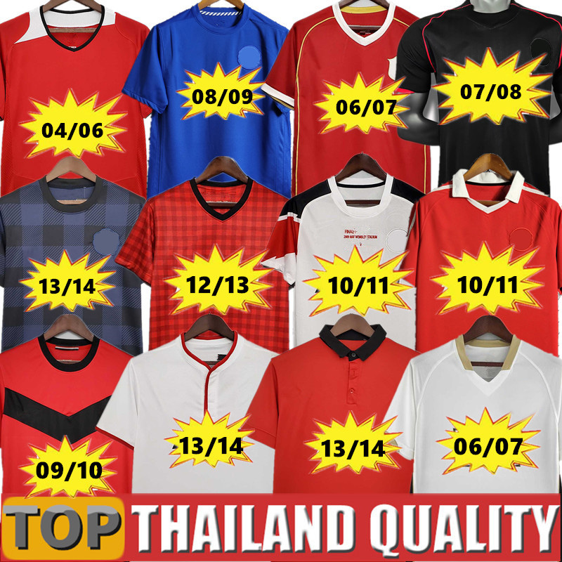 Retro 06 08 10 12 14 16 18 20 22 Soccer Jerseys 2006 2008 2010 2012 2014 Vintage football shirt Classic CANTONA KEANE ROONEY COLE CARRICK GIGGS V NISTELROOY men top