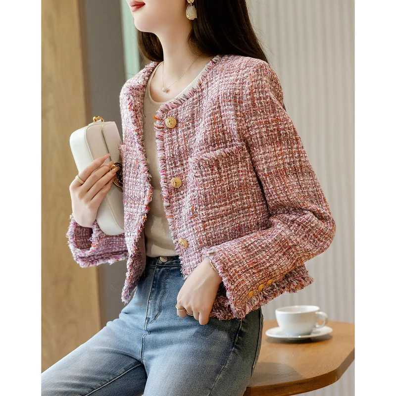 Womens Pink Fragrant Short Coat 2024 New Spring and Autumn Season Tassel Top Z250918