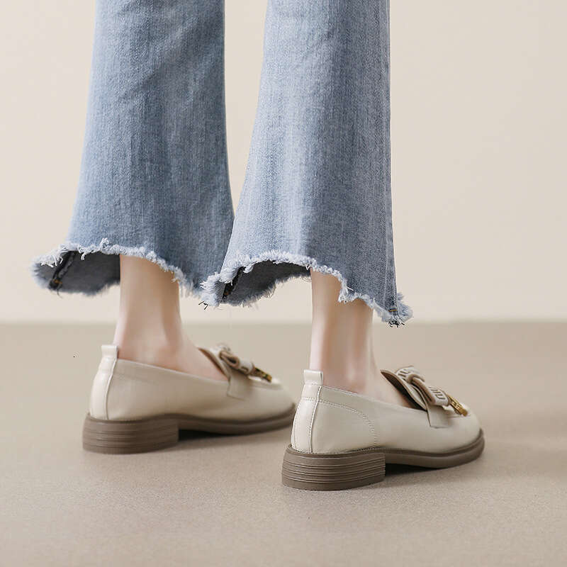 Weiwei Girl 2897-6 Thick-Soled Women's Spring and Autumn British Style Bowknot Chunky Heel Soft Sole Loafers