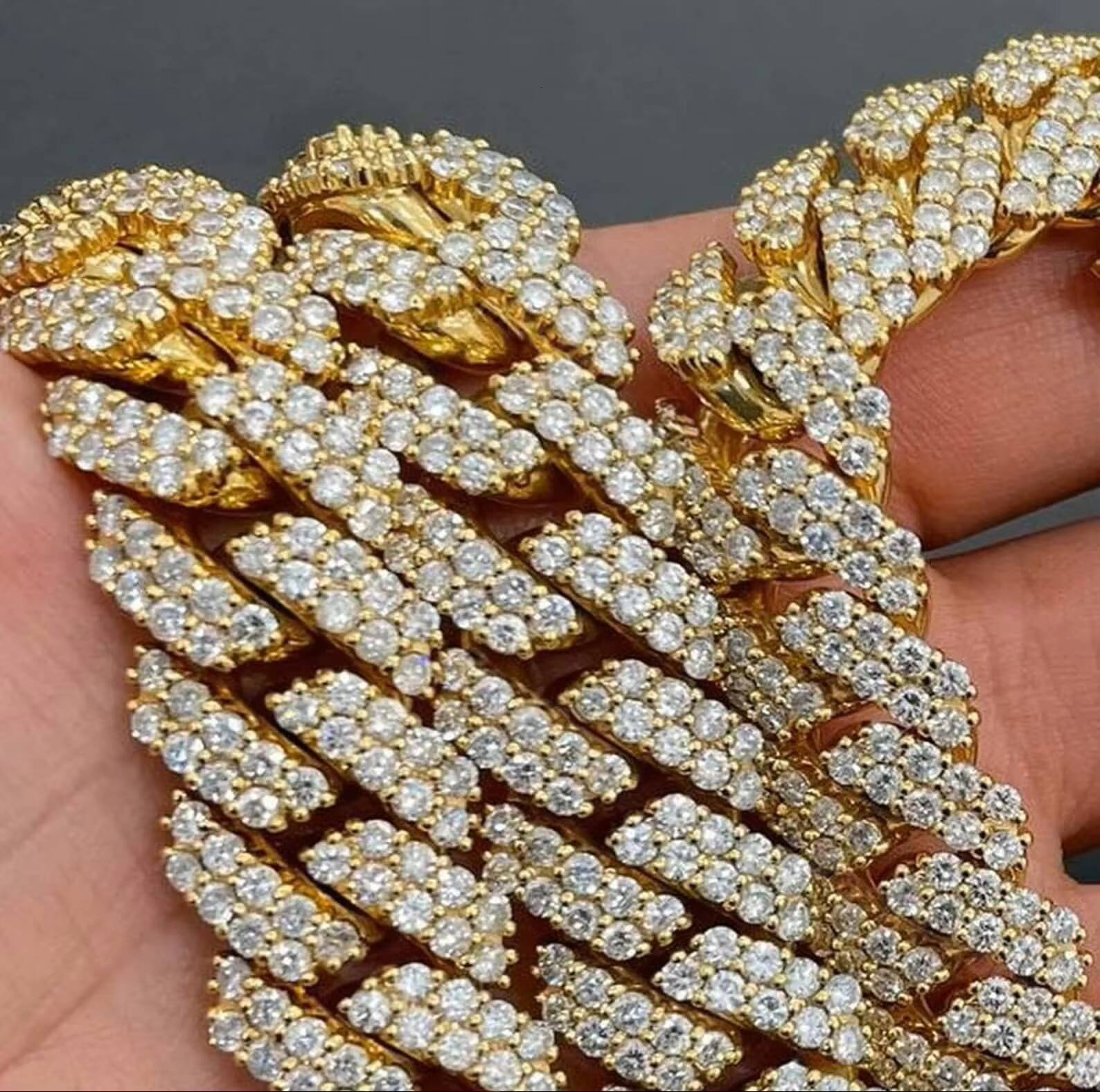 Hip Hop Moissanite Jewelry 16mm S925 Silver Plated Gold VVS Moissanite Cuban Chain Luxury Accessories