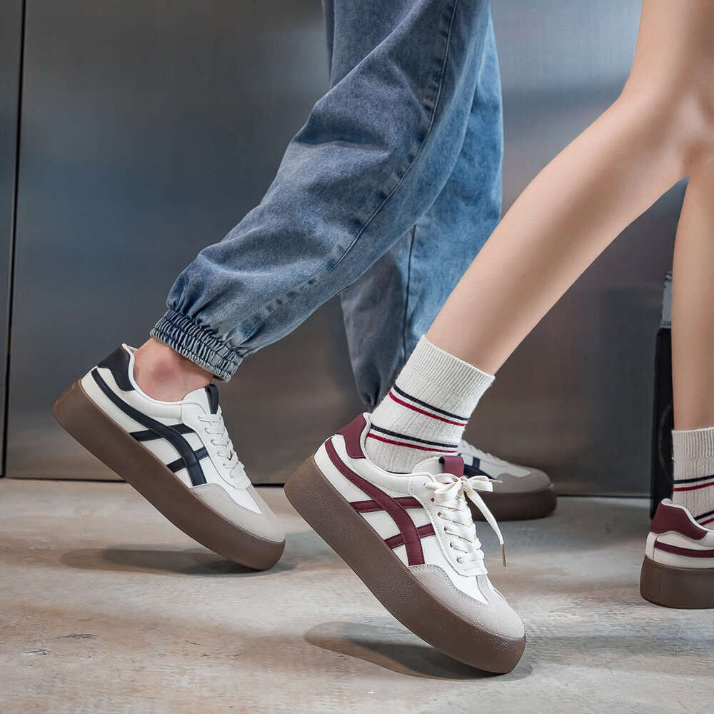 Niche Sneakers Men Women, White for Spring and Autumn, Women's Thick-Soled Student Training Shoes, Casual Shoes F8861