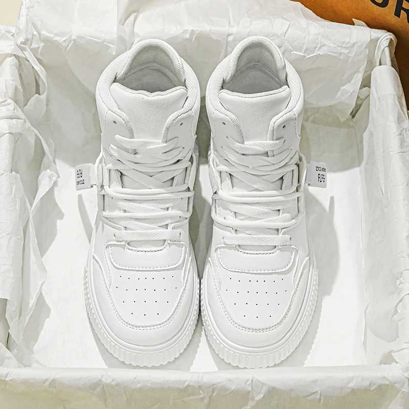 New Fashion Mens Sneakers Soft Comfortable Non Slip Wear Resistant Sole Daily Casual Mens Shoes Preppy Versatile Holiday Gifts W250920