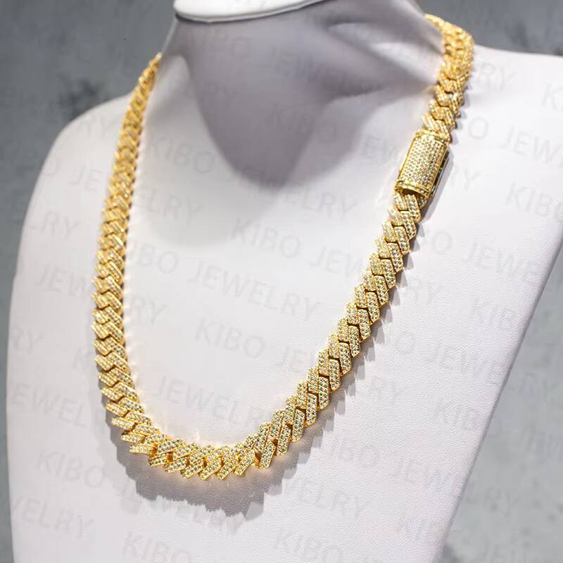 Decent Design 12mm Width 925 Sterling Silver Iced Out Moissanite Hip Hop Iced Out Cuban Link Chain