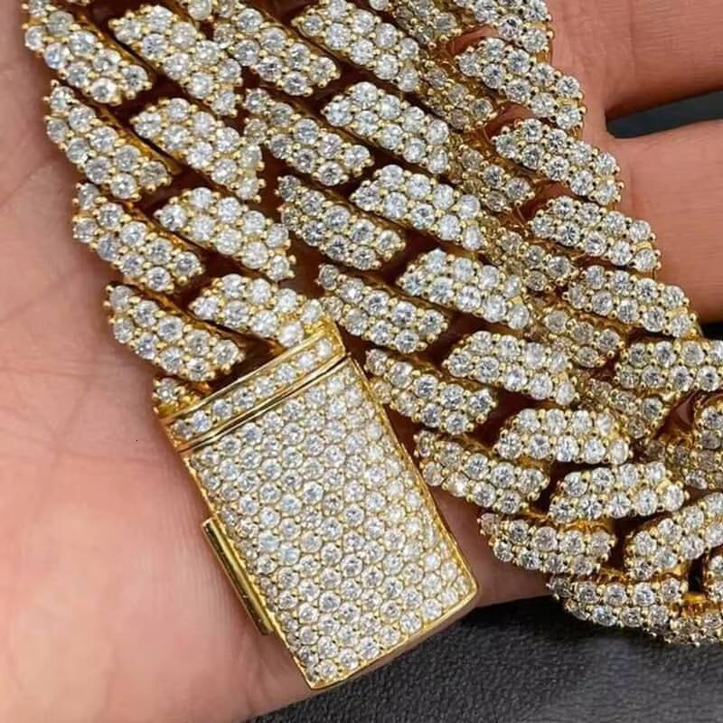 Hip Hop Moissanite Jewelry 16mm S925 Silver Plated Gold VVS Moissanite Cuban Chain Luxury Accessories