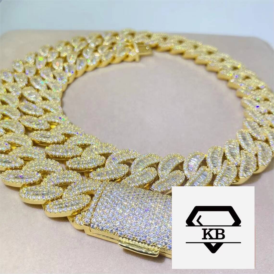Hip Hop Jewelry 925 Sterling Silver 15mm Baguette Cut Diamond Luxury Moissanite Cuban Link Chain